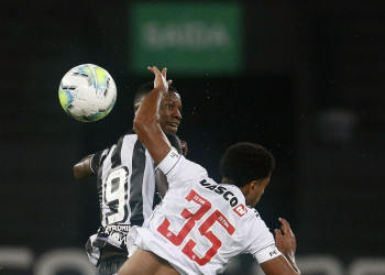 Botafogo sobra diante do Resende e sobe para terceiro lugar no Carioca